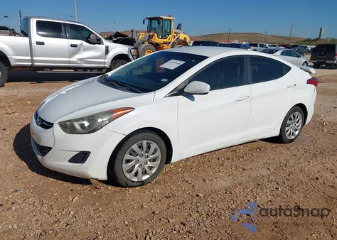 2012 Hyundai Elantra Gls z USA, uszkodzony, nr VIN 5NPDH4AE9CH139949